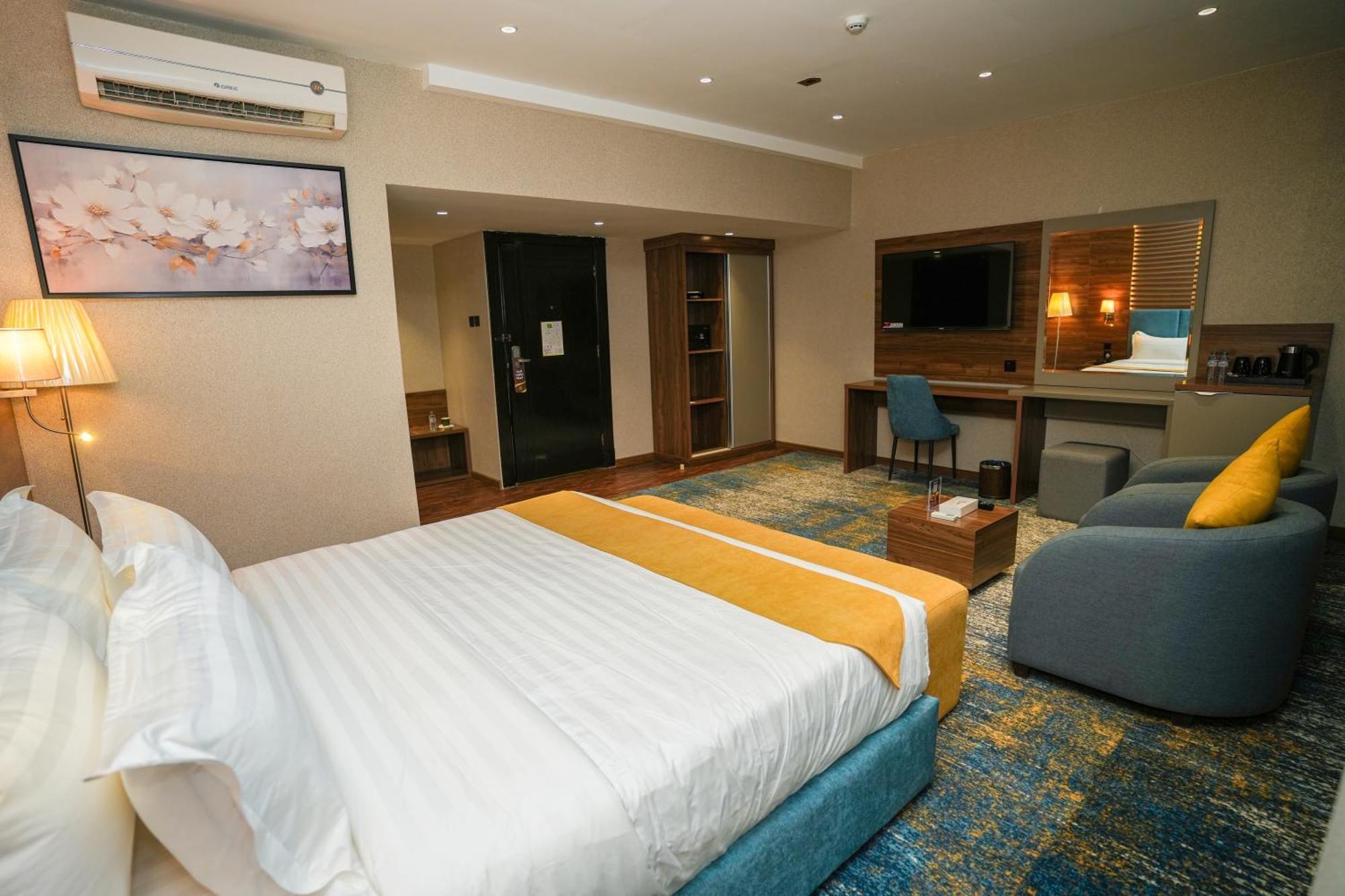 Haven Plaza Hotel Рияд Екстериор снимка