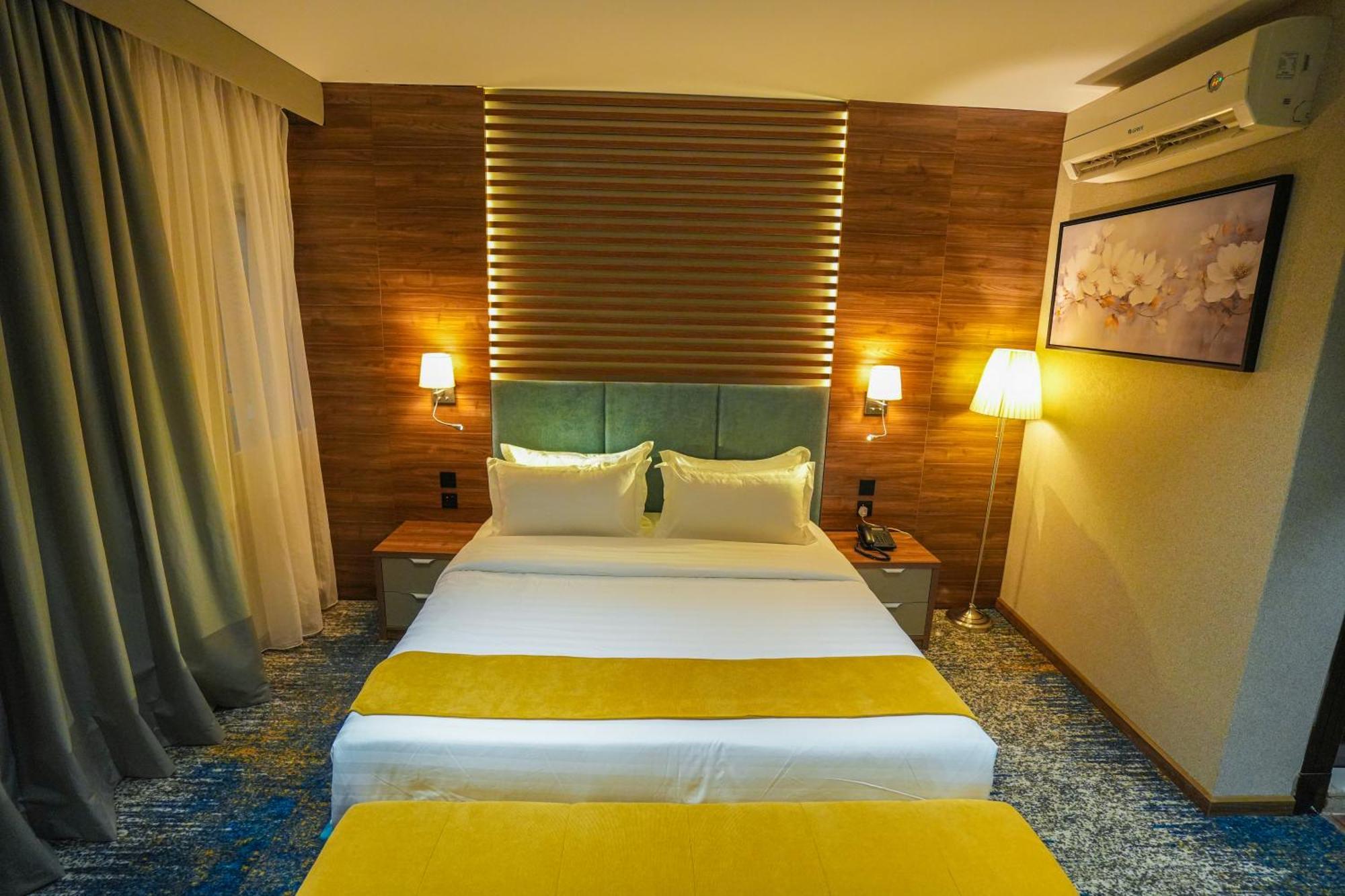 Haven Plaza Hotel Рияд Екстериор снимка