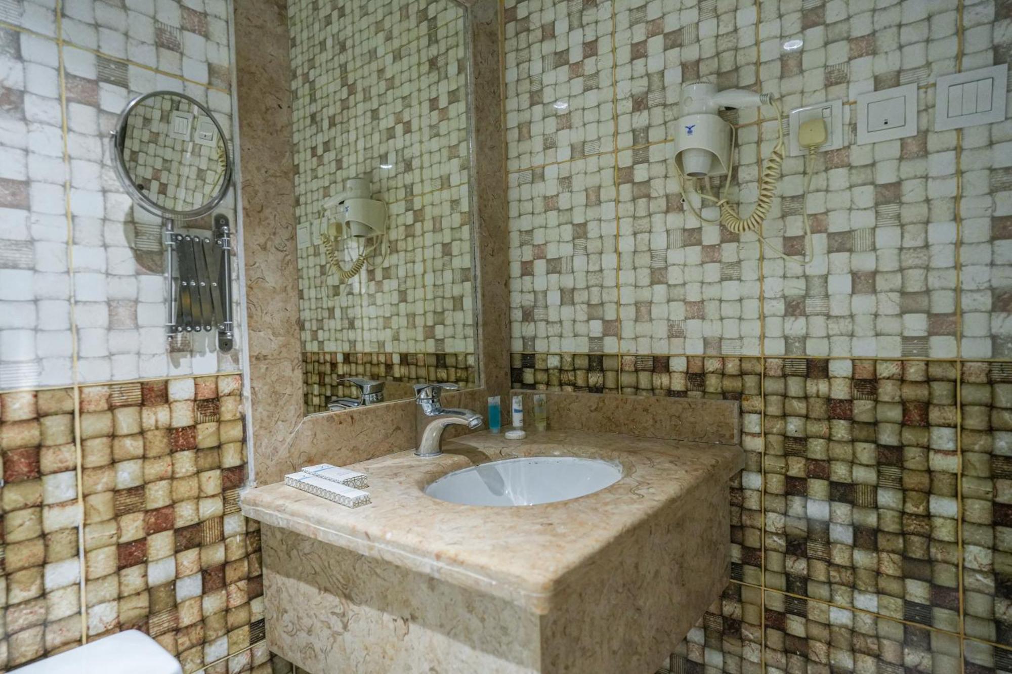 Haven Plaza Hotel Рияд Екстериор снимка