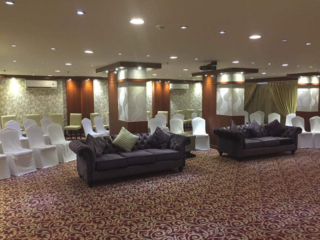 Haven Plaza Hotel Рияд Екстериор снимка